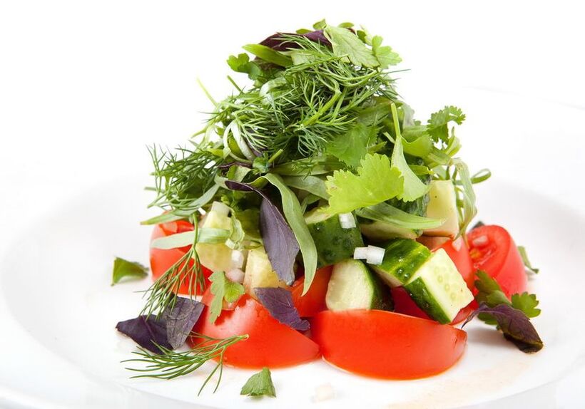 Hipoalerjenik bir diyet için sebze salatası